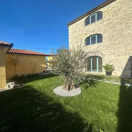 Olive - Piazza 83b Residences